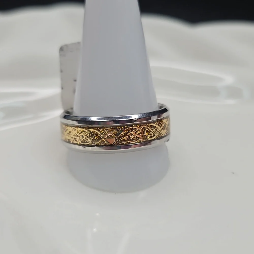 Men's Stainless Steel Gold Metallic Band Ring Celtic Design Style Wedding Band